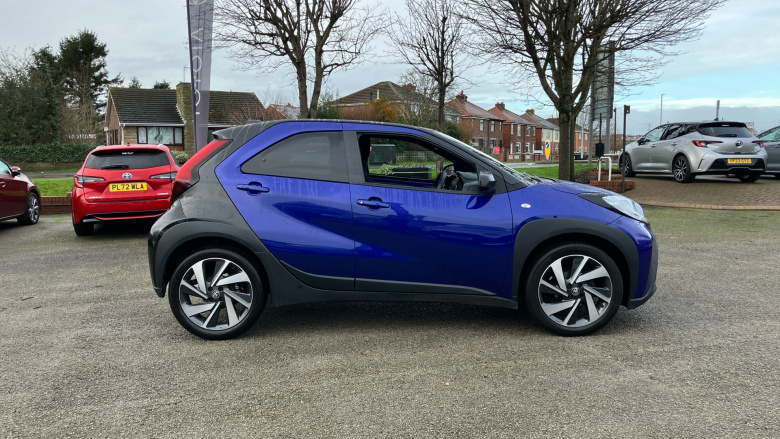 Toyota Aygo X 1.0 VVT-i Edge 5dr Auto Petrol Hatchback